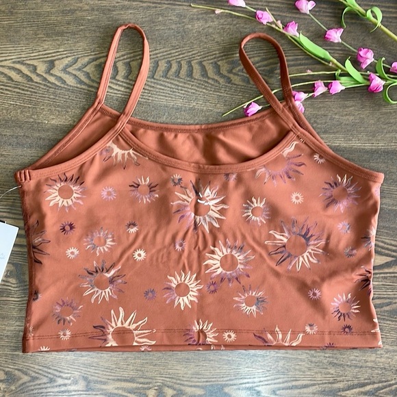 Beyond Yoga Cinnamon Sun Workout Top - Picture 2 of 12